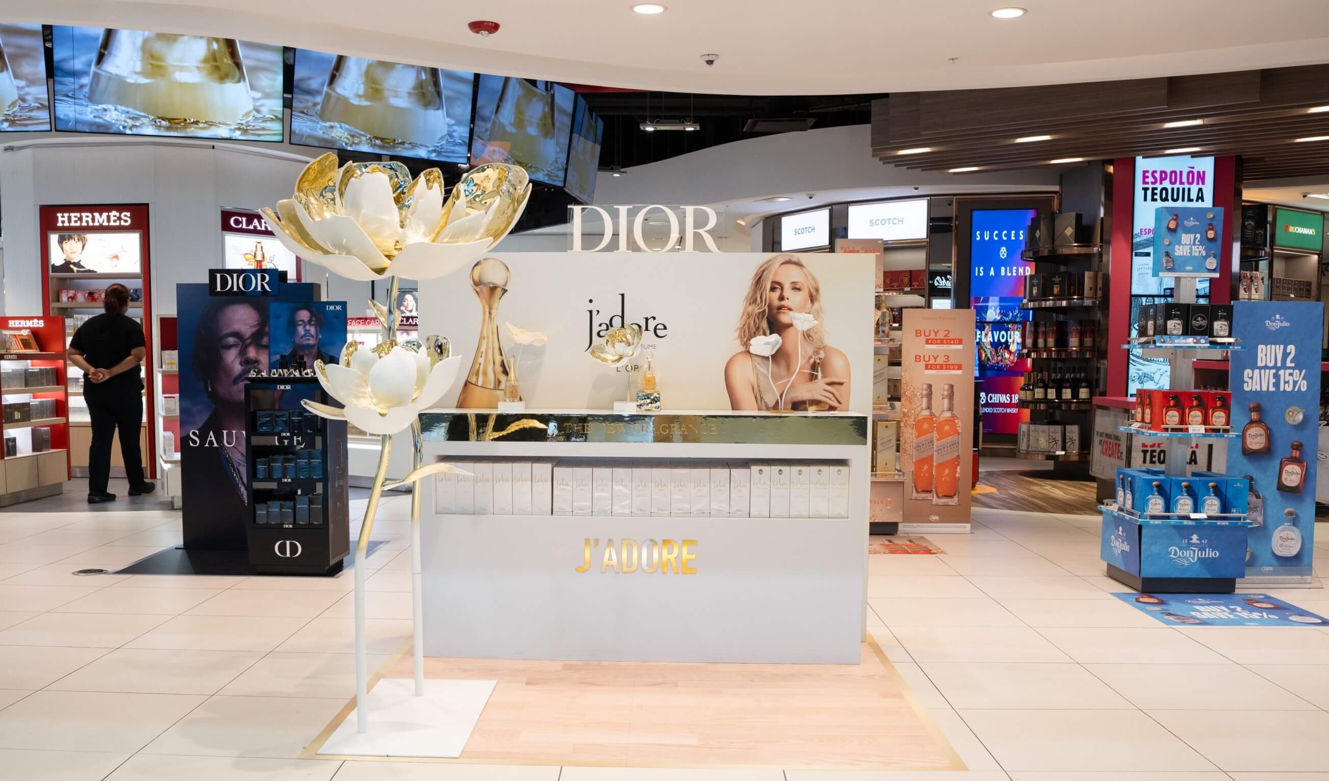 Duty Free Americas reveals Red Carpet fragrance activations